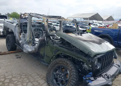 2023 Jeep Gladiator Willys 4X4 z USA, uszkodzony, nr VIN 1C6HJTAG7PL582515